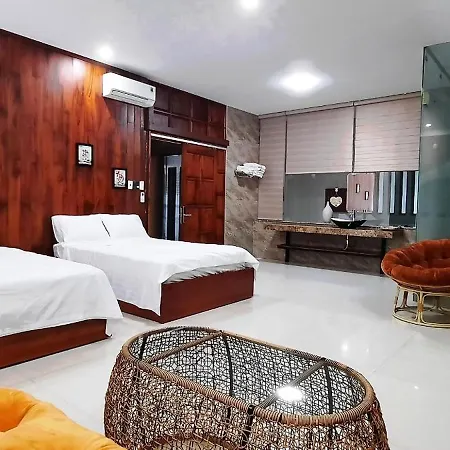 Friendly Homestay Kon Tum Exterior photo
